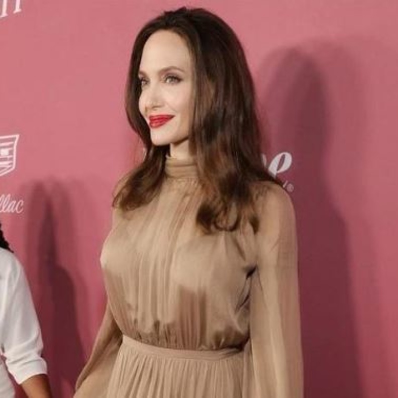 أنجلينا جولي