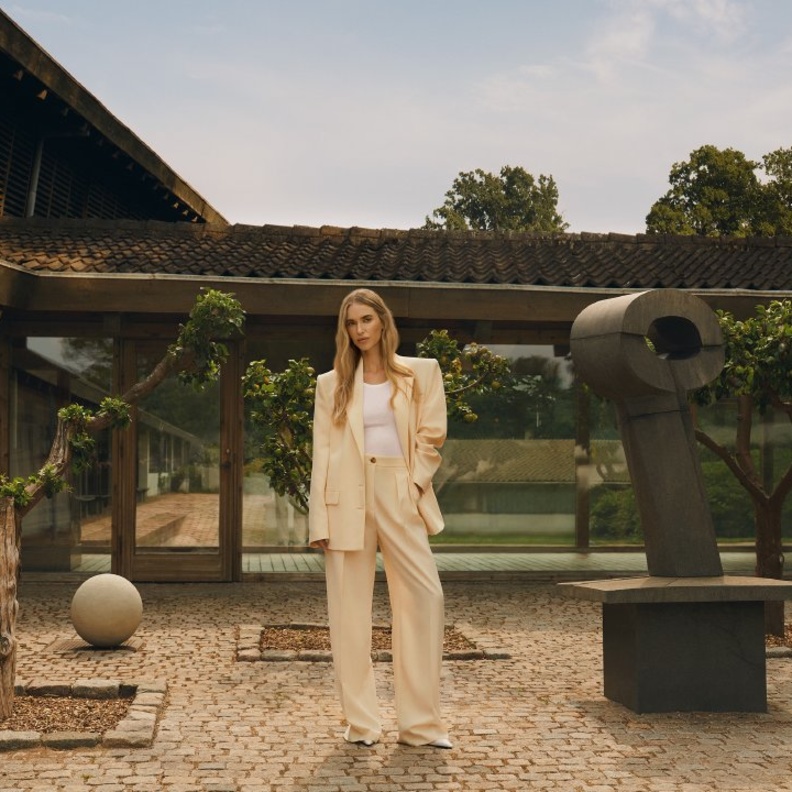 تطلق مانجو المجموعة الحصرية PERNILLE X MANGO