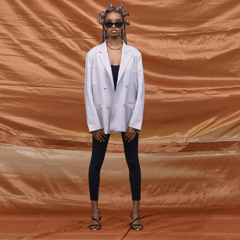 أناقة خريفية متميزة من وحي أكبر تشكيلات موقع نمشي