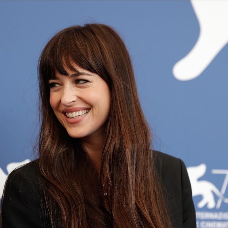 كريس مارتن يعترف بحبه لـ داكوتا جونسون