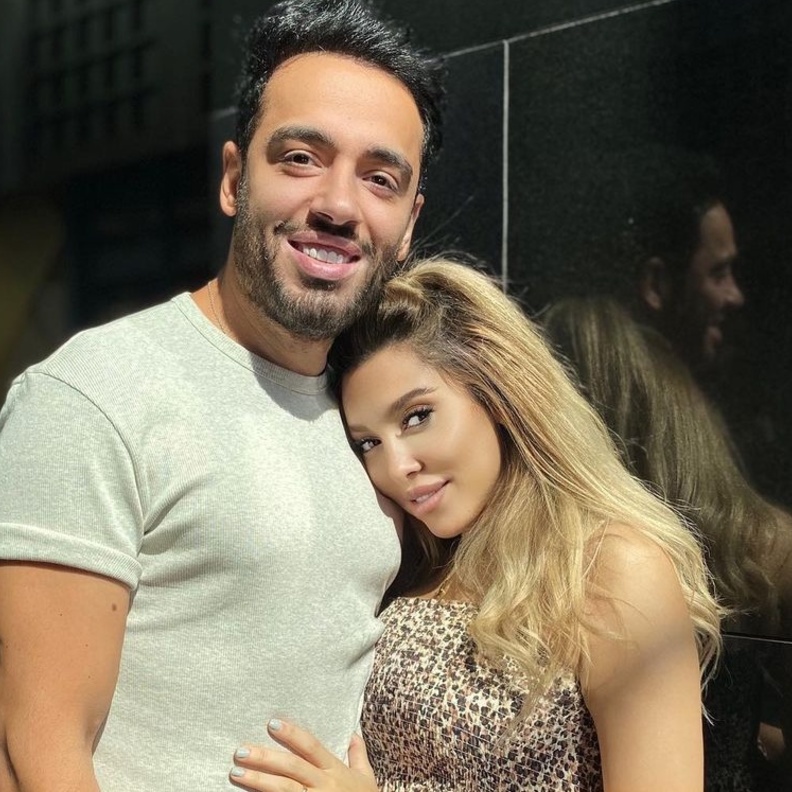 رامي جمال يوجه رسالة صادمة لزوجته في ميلادها 