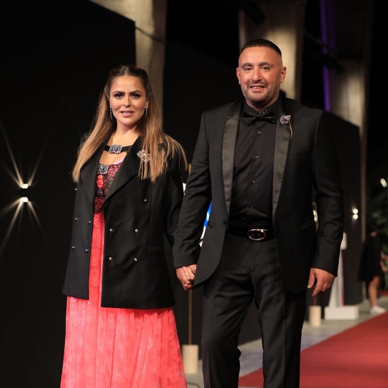 احمد السقا وزوجته