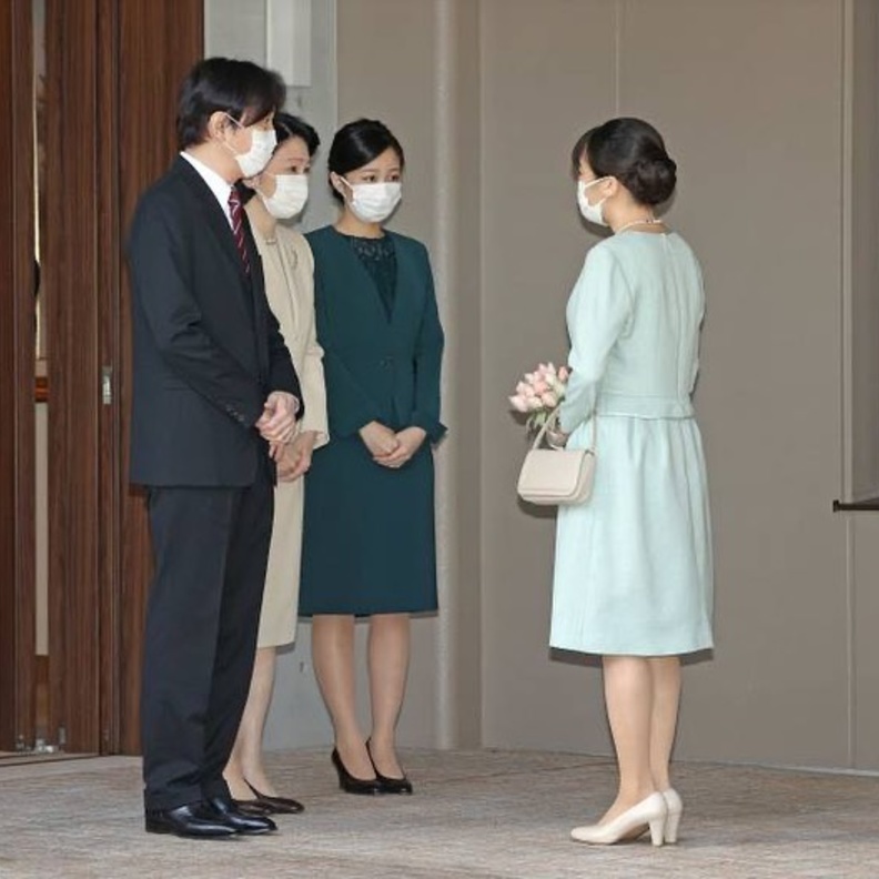 الأميرة ماكو تتزوج من كيه كومورو