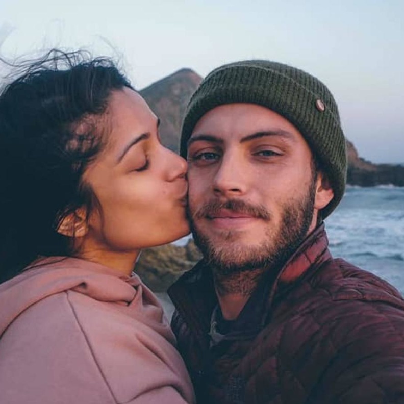 فريدا بينتو تكشف عن زواجها سرا منذ عام