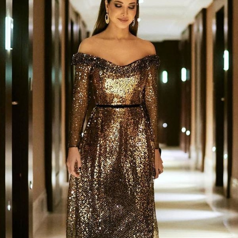 تغيير لافت بأسلوب إطلالات نانسي عجرم بحفلها الغنائي في تونس