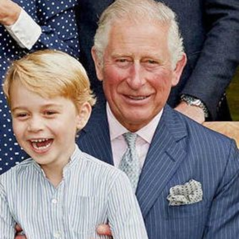 الأمير تشارلز يعلق تعليق طريف على حفيده الأمير جورج