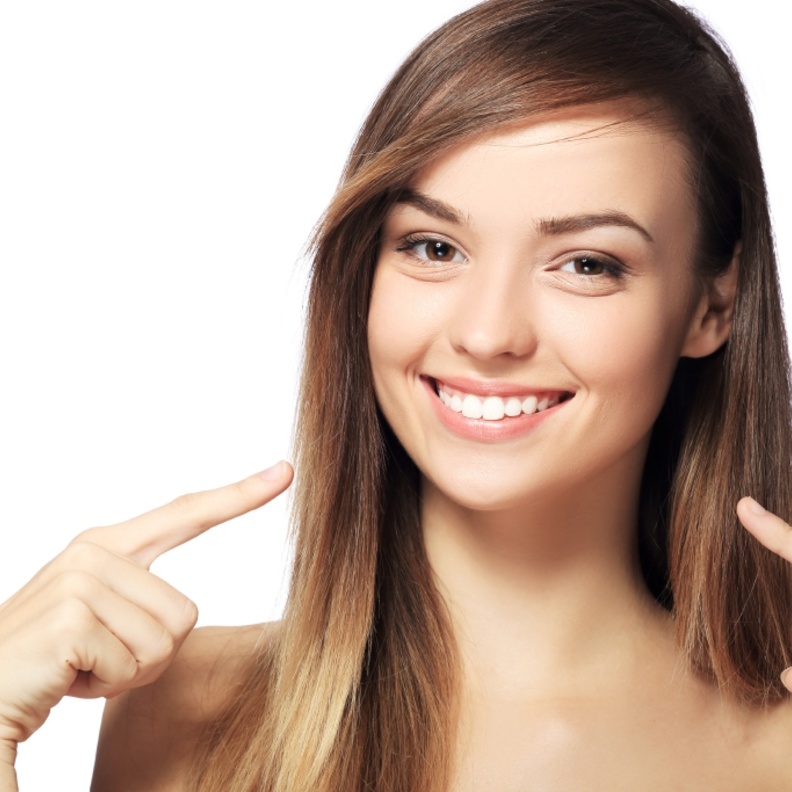 5 نصائح وحيل للحصول على إبتسامة جميلة وصحية في يوم الابتسامة العالمي