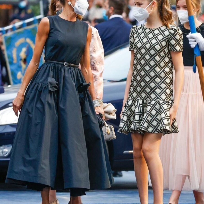 الأميرة ليونور تجتمع مع عائلتها للمرة الأولى منذ سفرها إلى المملكة المتحدة للدراسة