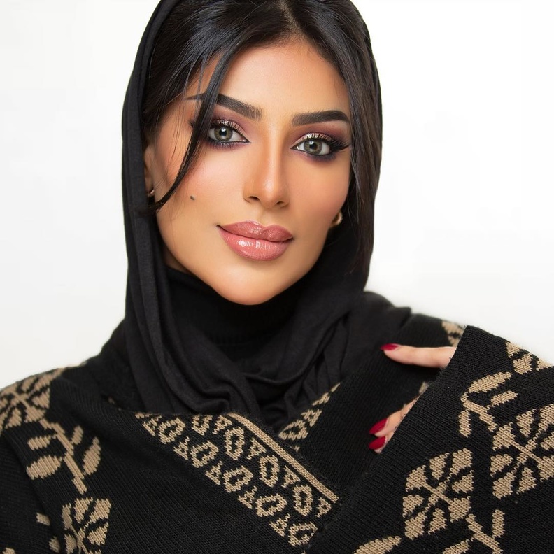  أسرار للمكياج الخليجي مستوحاة من فاطمة الأنصاري