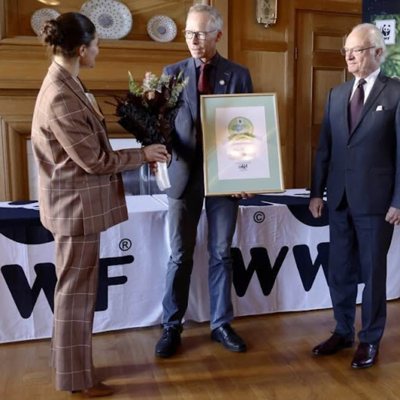 ملك السويد وولية عهد السويد في اجتماع الصندوق العالمي للطبيعة