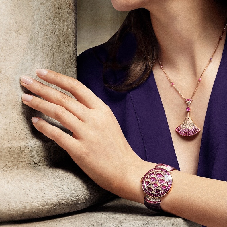 أناقة سهرات نوفمبر بأفخم الساعات