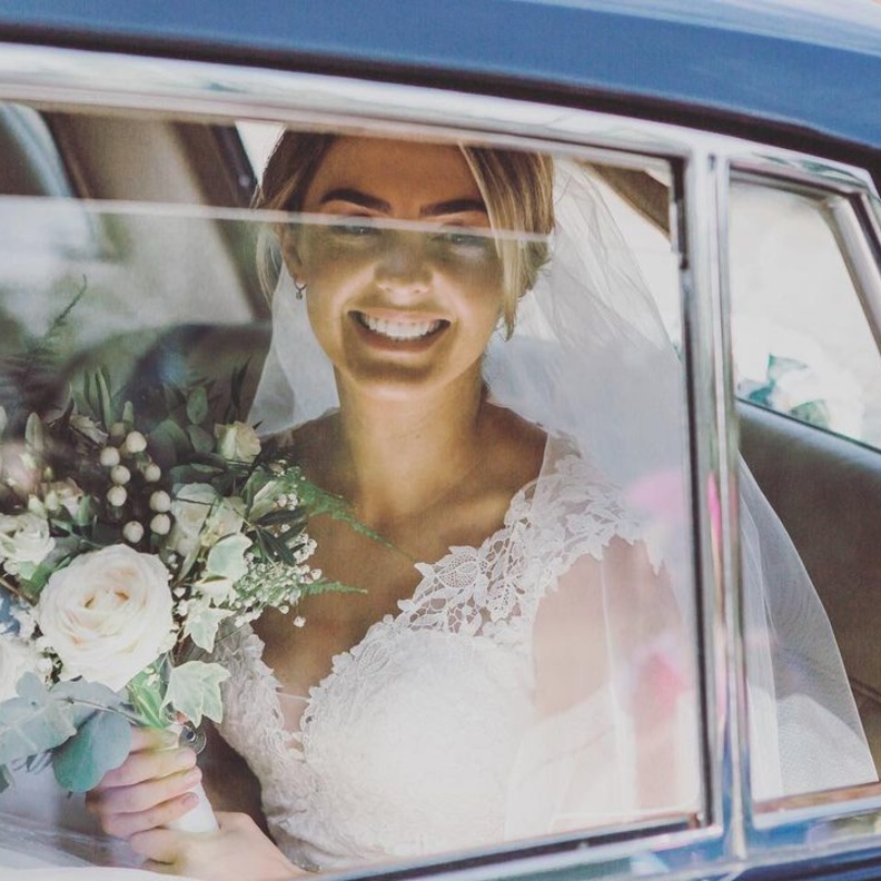 أهم الأسئلة التي يجب أن يطرحها العرسان عند اختيار ضيوف زفافهما