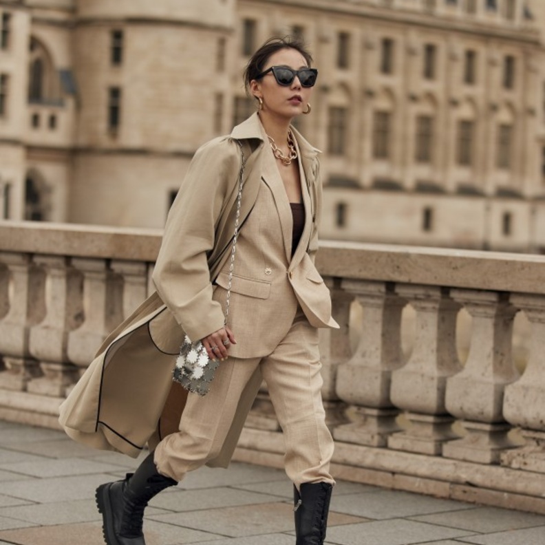 أحدث موديلات أحذية الكومبات موضة شتاء 2022