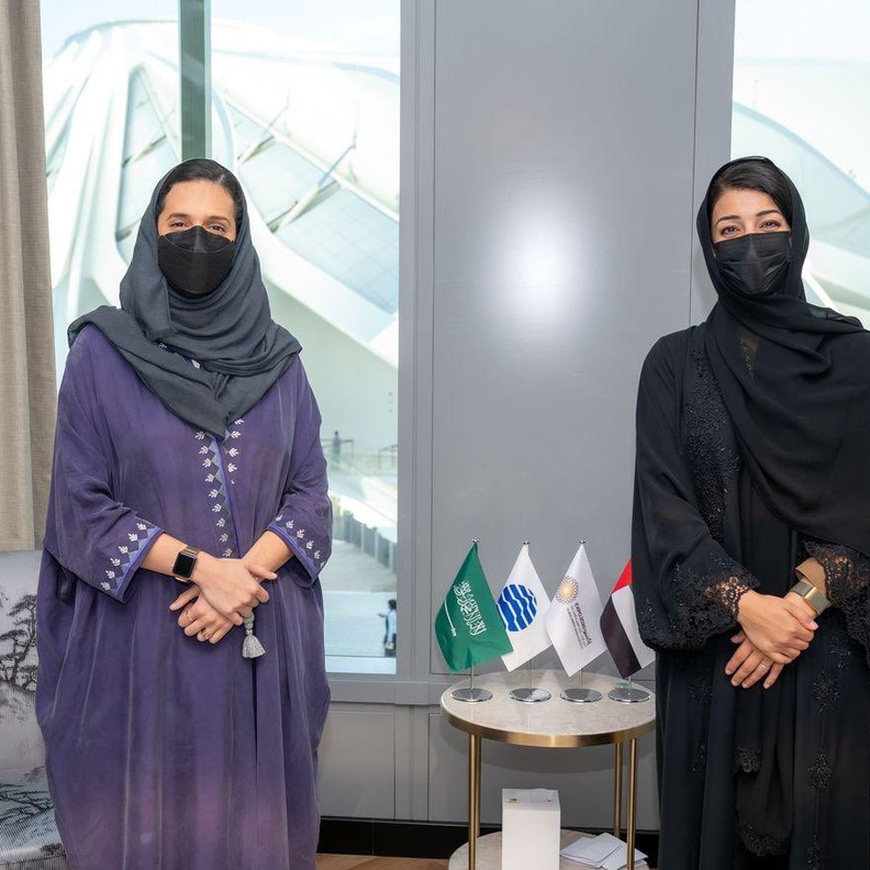 الأميرة هيفاء بنت محمد تلتقي الوزيرة الإماراتية ريم الهاشمي