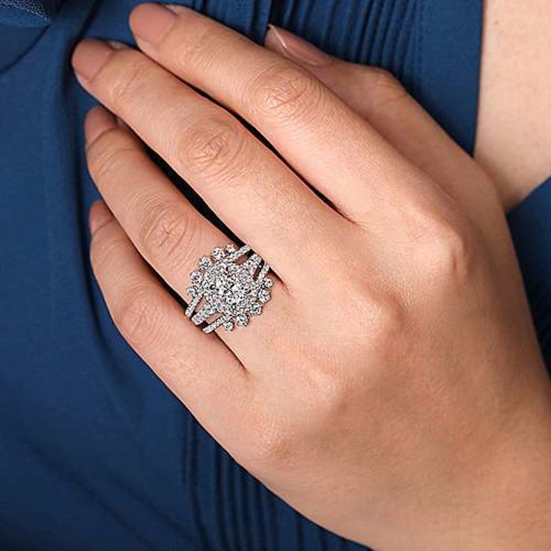 الصورة من موقع Gabriel & Co للمجوهرات