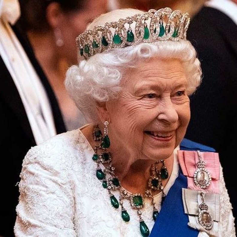 العائلة المالكة البريطانية تهدد بمقاطعة بي بي سي