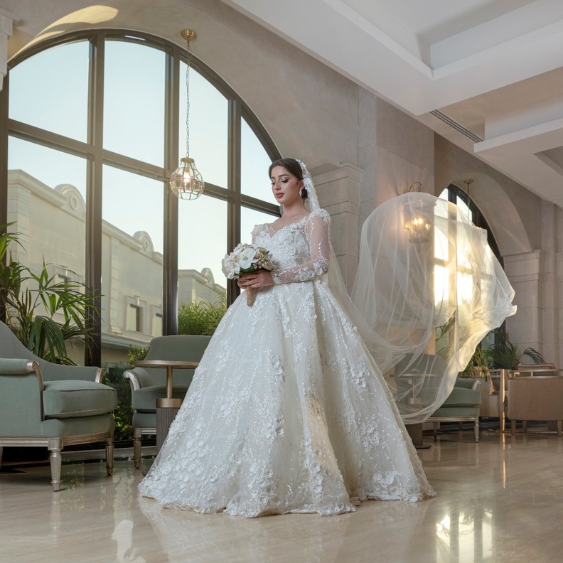 تصوير عروس بكاميرا المصورة ريم الحربي