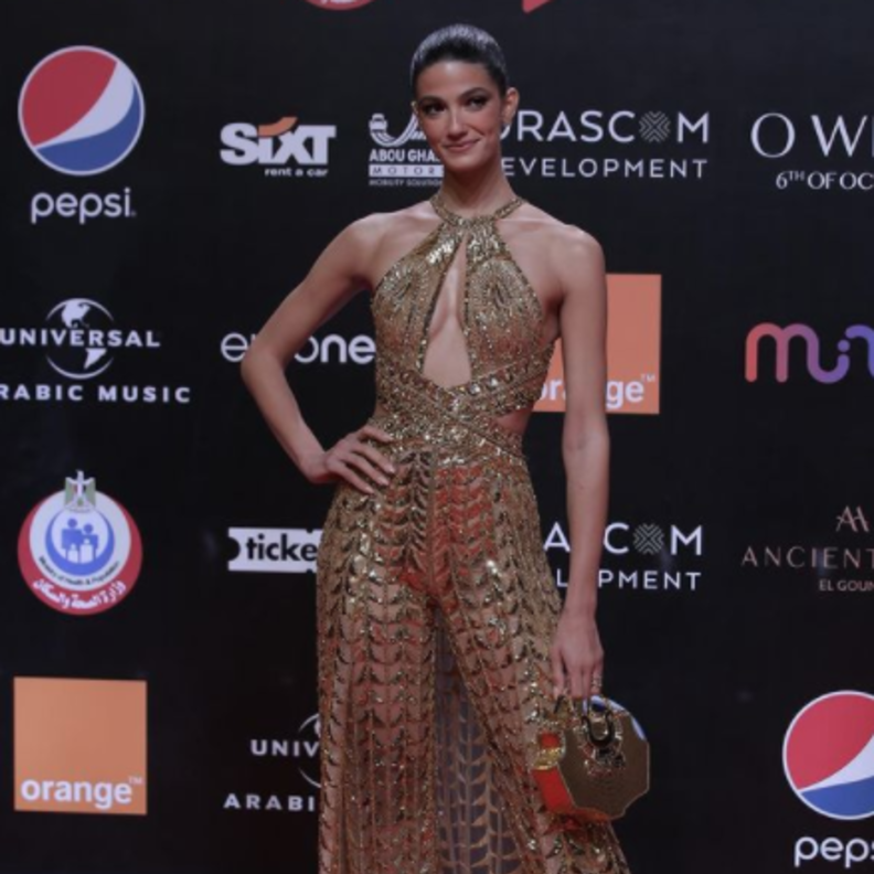 اطلالات جريئة للصبايا مستوحاة من تارا عماد