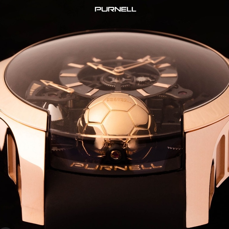 ساعة ذهب وردي من Purnell