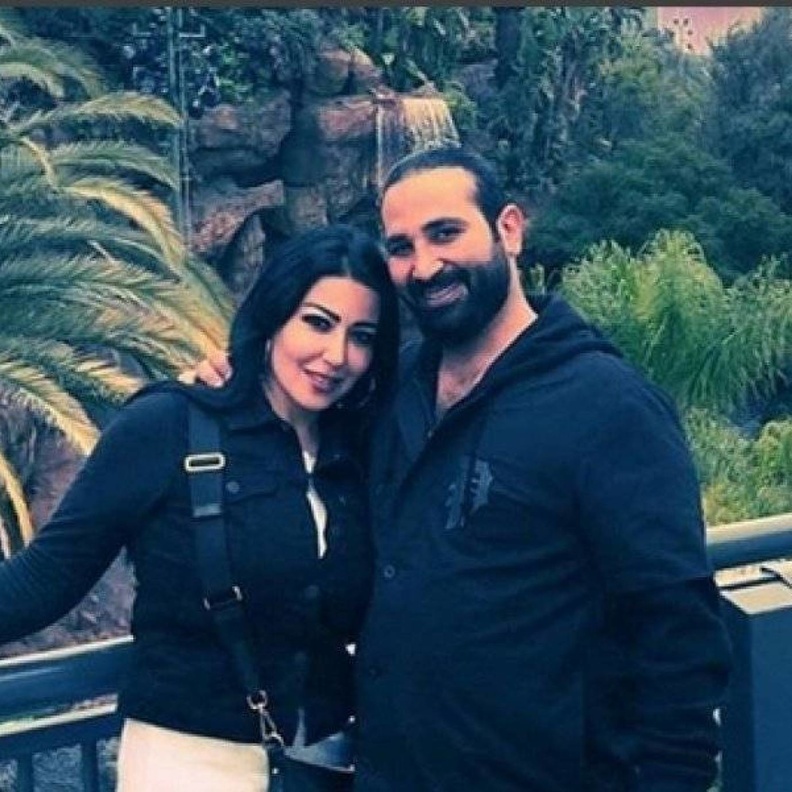 سمية الخشاب وطليقها في صورة قبل ان يتم حذفها بعد الطلاق