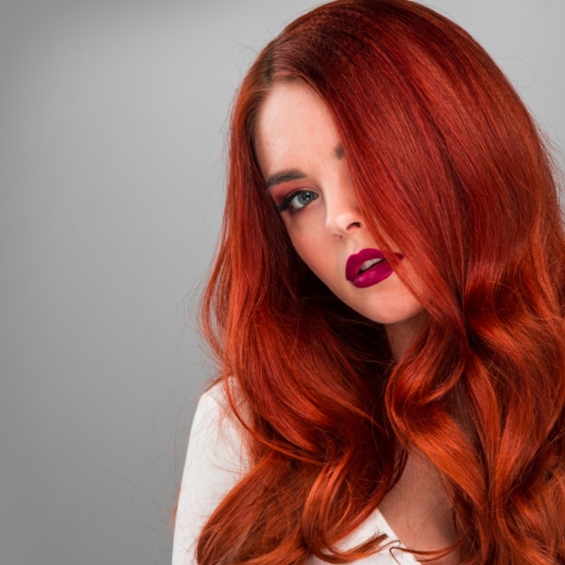 طريقة صبغ الشعر بالخلطات الطبيعية