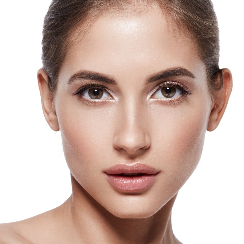 طرق علاج انحراف الأنف بدون عملية وأهم أضراره 