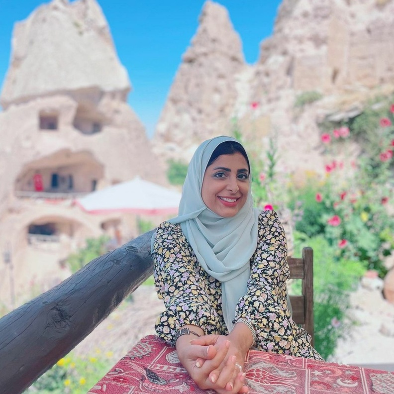 عائشة السيفي الصورة من حسابها على الانستجرام