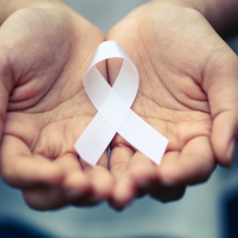 علامات غير شائعة للاصابة بسرطان الرئة