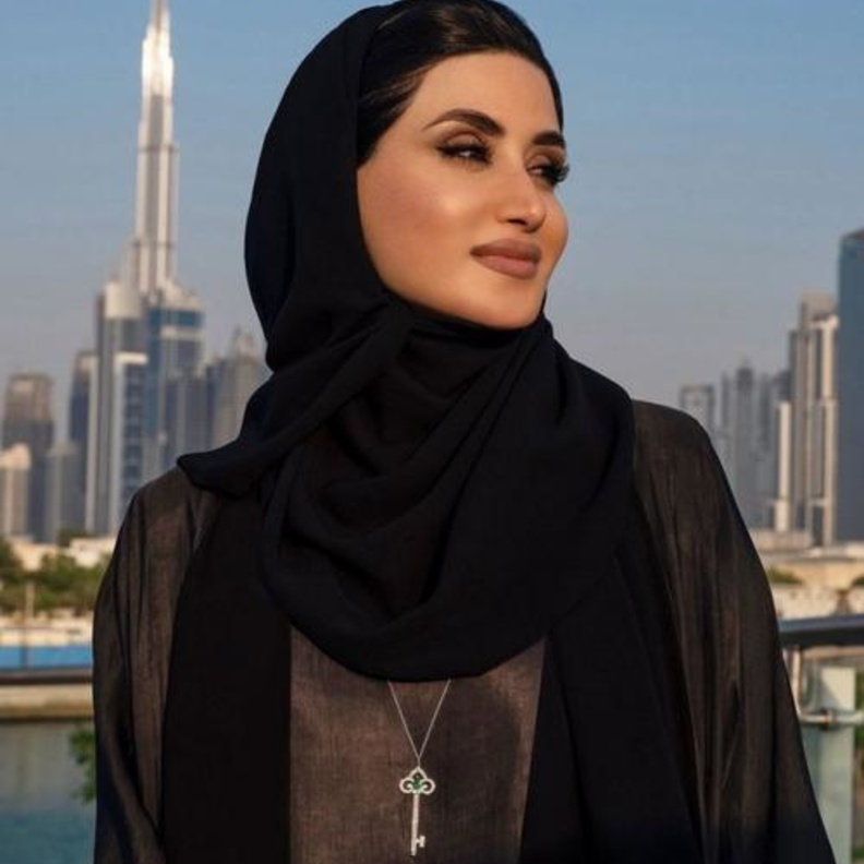 قلادة Emerald Key من تيفاني أند كو Tiffany & Co(١)