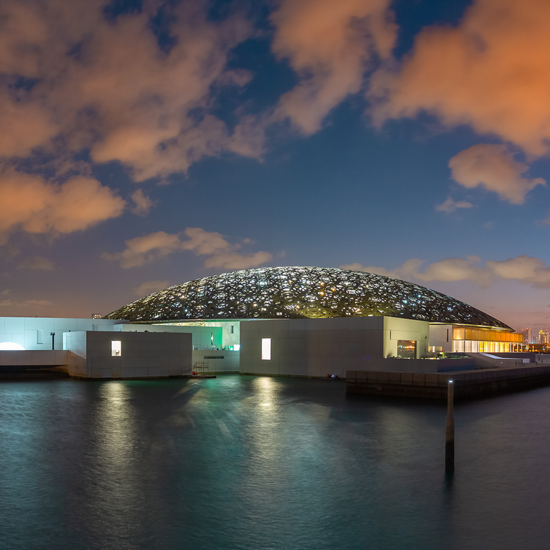 لقطة ساحرة لمتحف اللوفر أبوظبي - المصدر Khalid Al Hammadi.