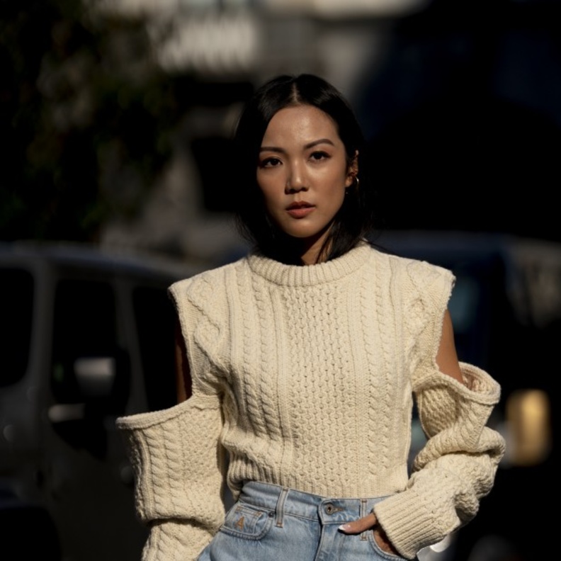 نصائح لتنسيق البلايز الشتوية السميكة لاطلالات أنيقة ورشيقة هذا الموسم 