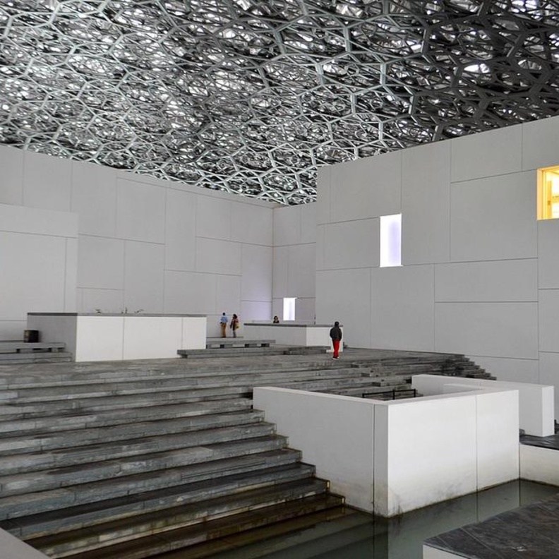 أجمل وجهات سياحية في أبوظبي بمناسبة اليوم الوطني الإماراتي