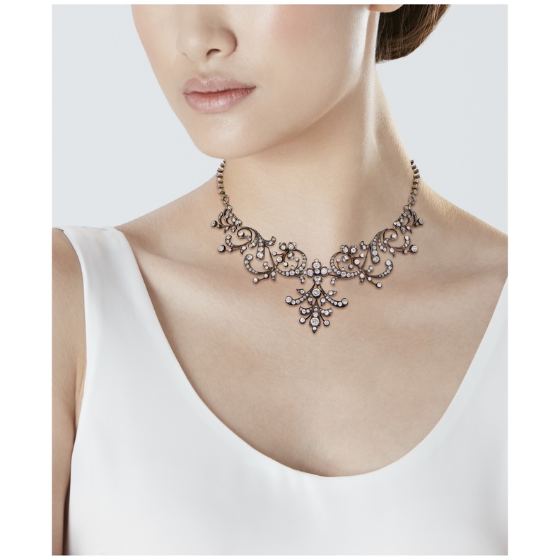 مزاد كريستيز Jewels Online: The London Edit لأفخم المجوهرات الشتوية