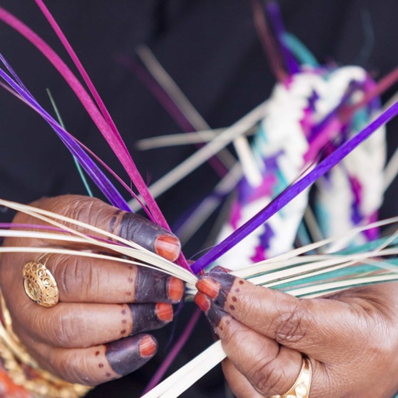 مركز الريف للتدريب على الحرف اليدوية القديمة.. تجربة تراثية ساحرة في أبوظبي