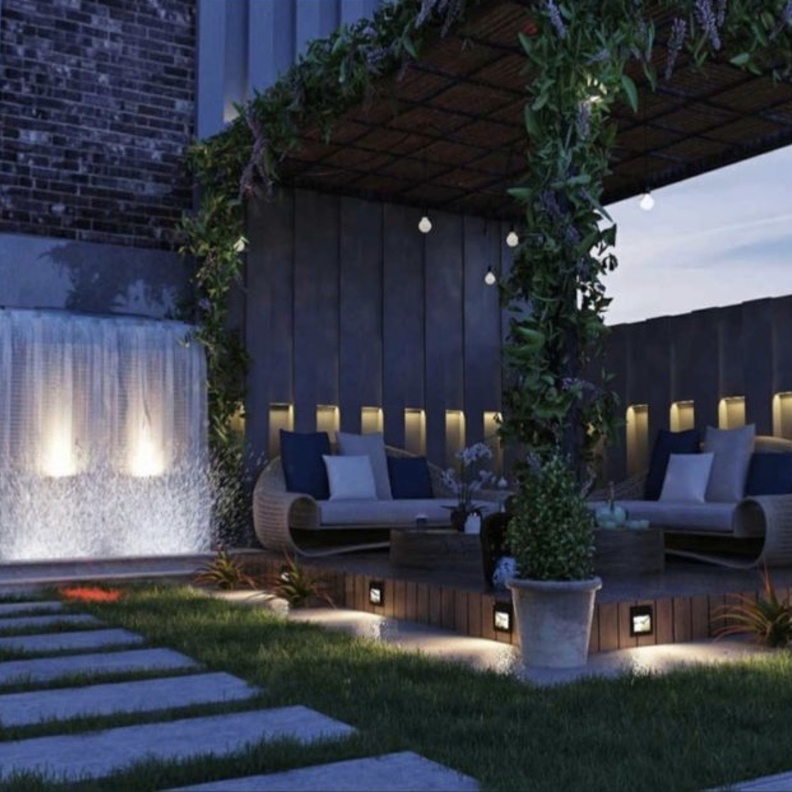 من أعمال المصممة أسرار الحازمي