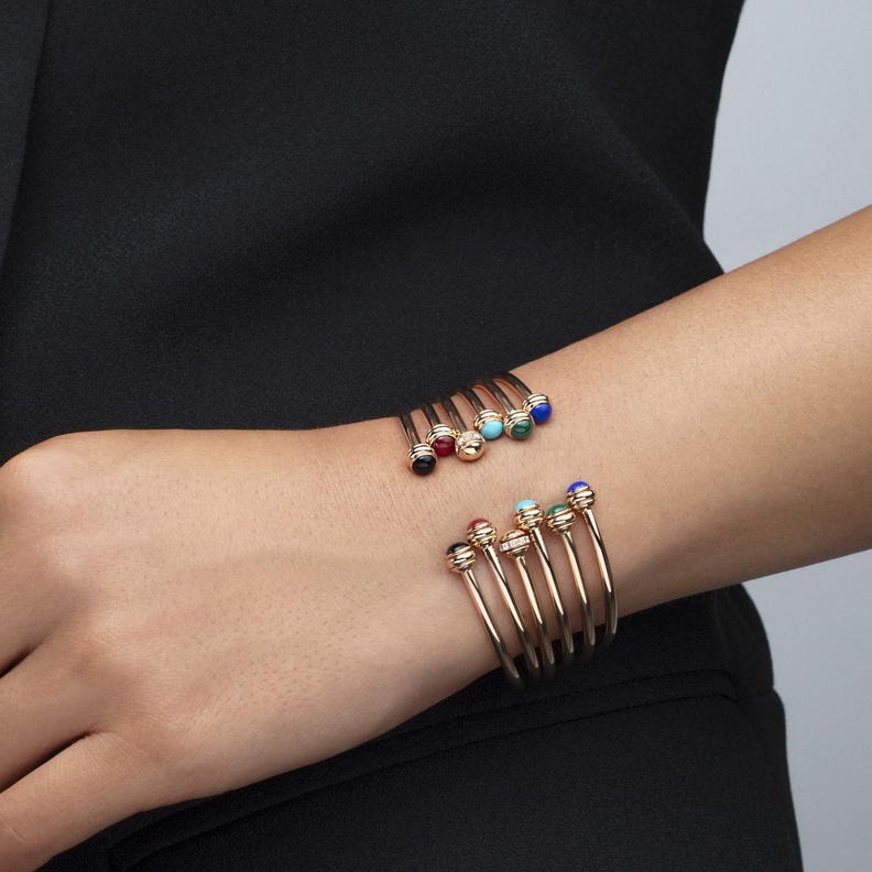 موديلات اساور ذهب مفتوحة لأناقة التكديس