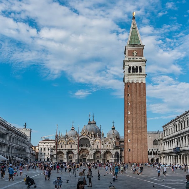 نصائح السفر الى ايطاليا في موسم الخريف بواسطة pxfuel