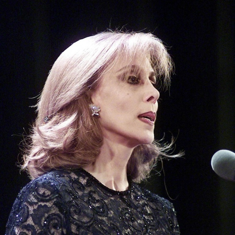 أسرار مكياج السيدة فيروز في عيد ميلادها الـ  86