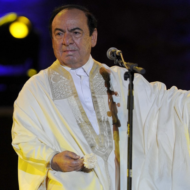 النجوم يرثون صباح فخري بكلمات مؤثرة 