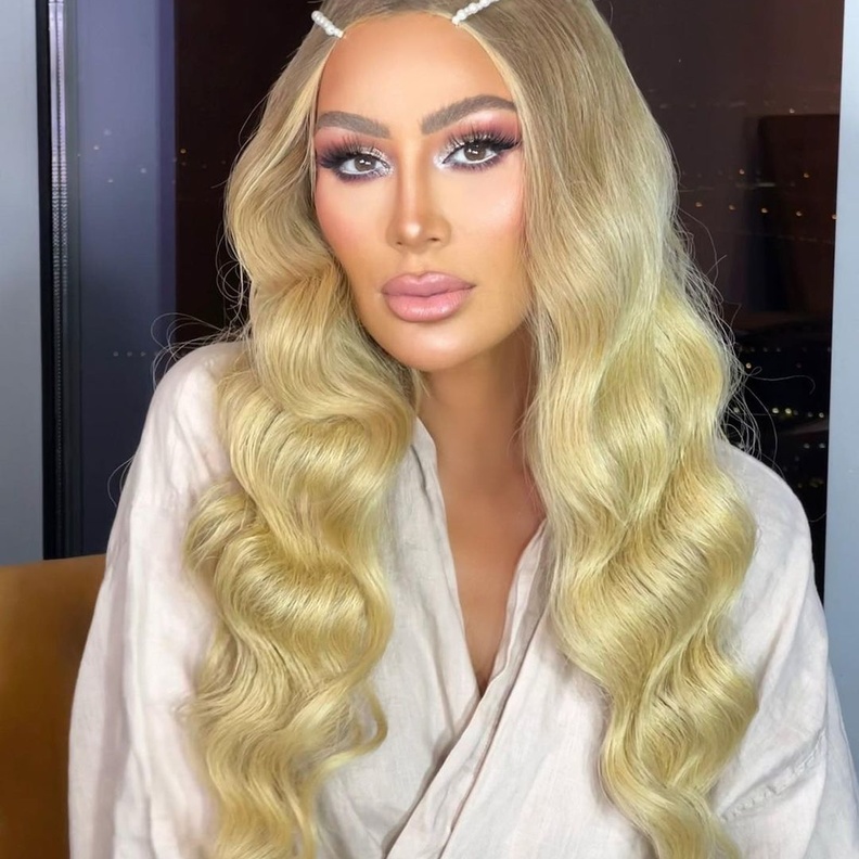 اكسسوارات شعر مايا دياب 