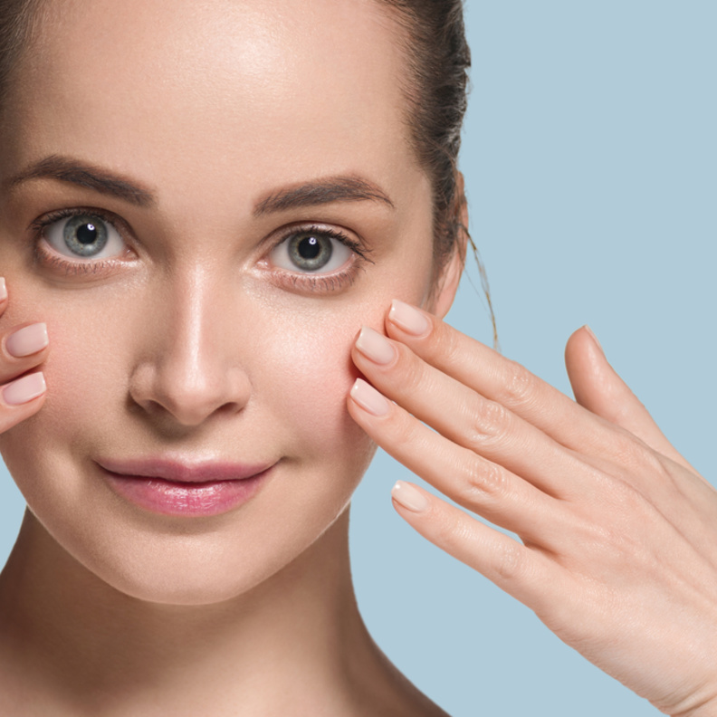 كيفية الحصول على بشرة متوهجة بمناسبة اليوم الوطني الإماراتي