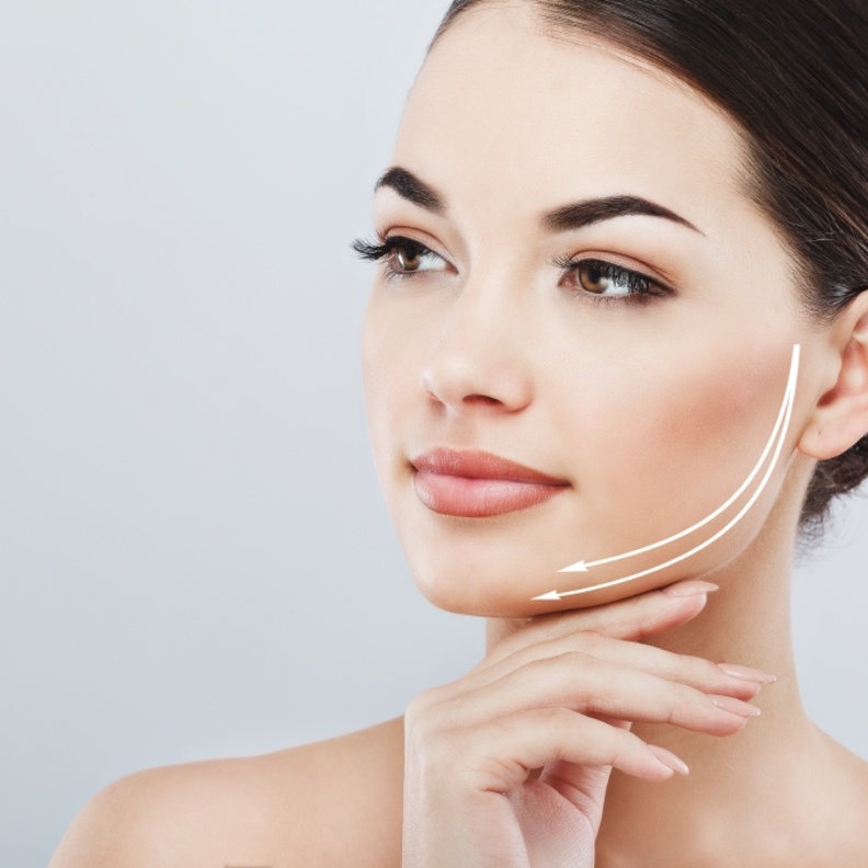 تقنية جديدة للتخلص من الذقن المزدوج