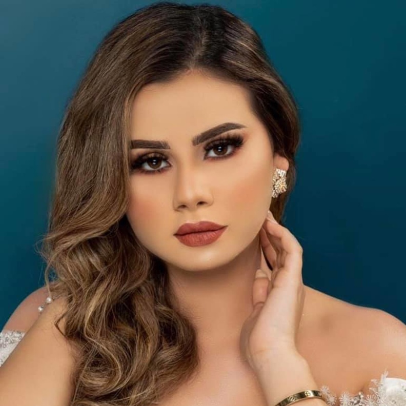  إبرز إطلالات منة عرفة الجمالية بعد خبر انفصالها عن خطيبها 