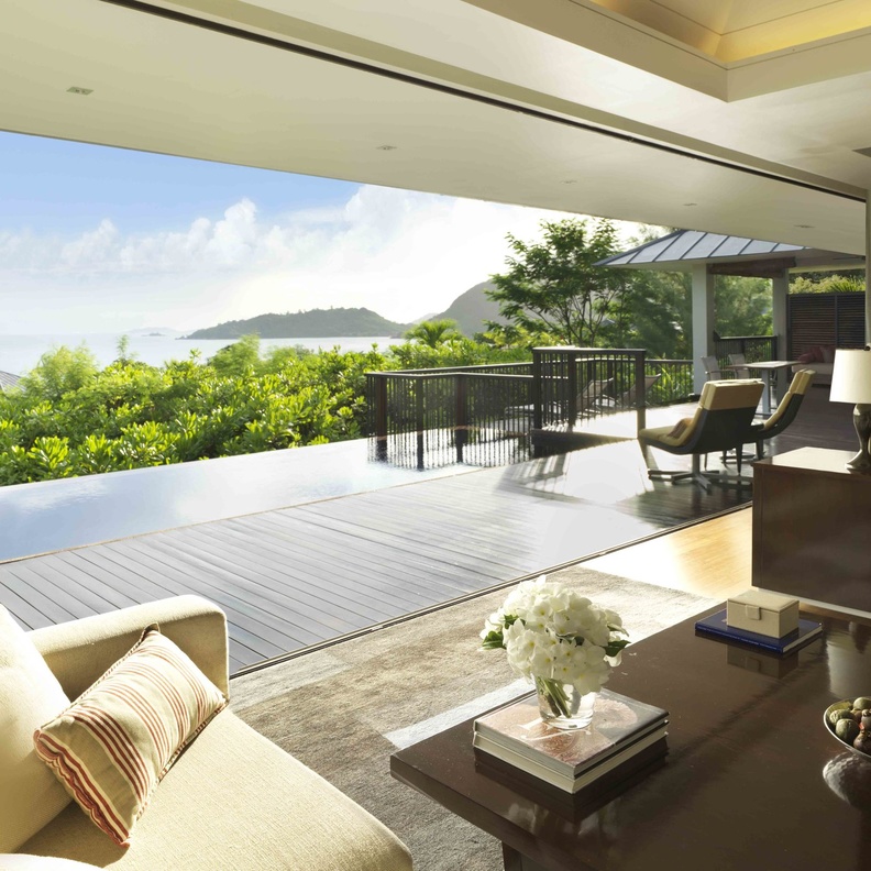 منتجع رافلز سيشل يدعو سكان دولة الإمارات للاحتفال بعطلة العيد الوطني والاستمتاع بتجربة إقامة استثنائية