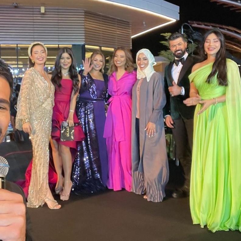 النجوم في حفل مهرجامن ضيافة