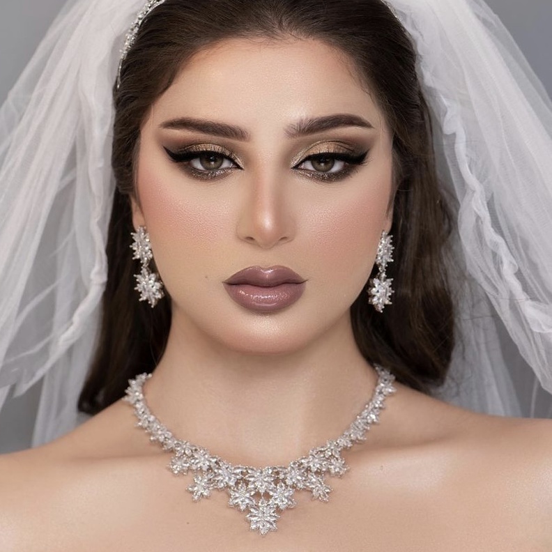 5 نصائح جمالية من خبيرة التجميل السعودية بشاير عبدالرحمن لبشرة مشرقة في زفافك - المصدر انستقرام بشاير عبدالرحمن 