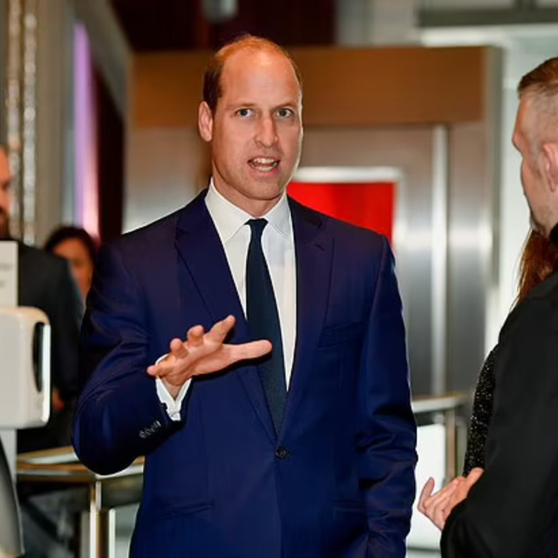 وليام وكيت يبدئان في مقاطعة بي بي سي فعليا