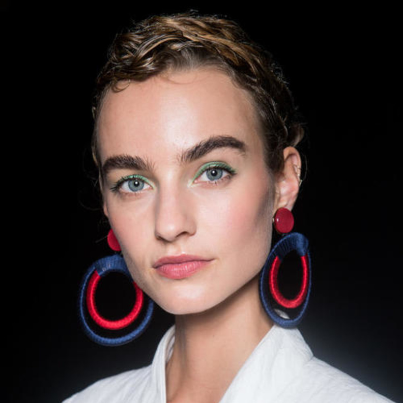 الإطلالة الجمالية لعرض ONE NIGHT ONLY DUBAI من GIORGIO ARMANI