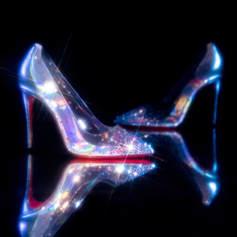 مجموعة كبسولات حصرية من مايثيرا وكريستيان لوبوتان