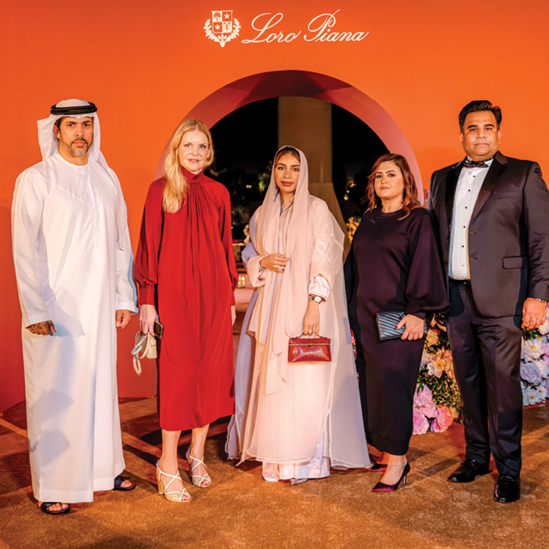 حفل عشاءٍ لورو بيانا بمناسبة التعاون بين العلامة والفنان الإماراتي مطر بن لاحج 